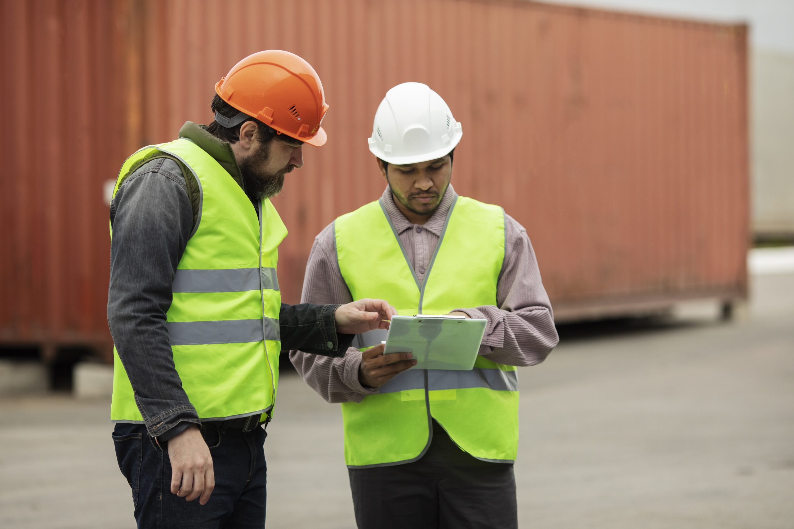 How a Professional Logistics Consultant Can Transform Your UAE Supply Chain