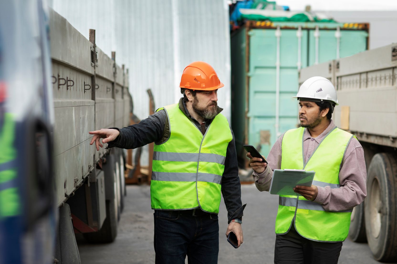 Heavy Cargo Movement Planning Before Year-End GCC: Ensuring Smooth and Efficient Transport Operations